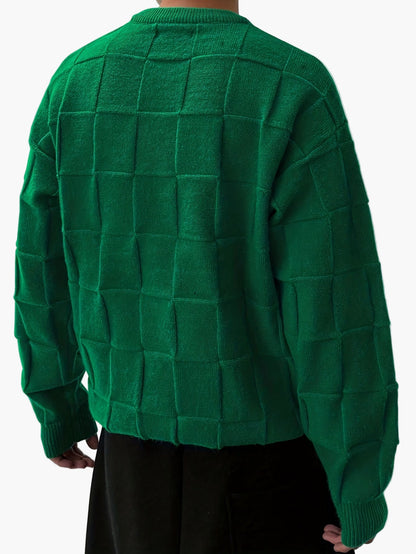 Męski sweter streetwear w kratę, miejski styl casual