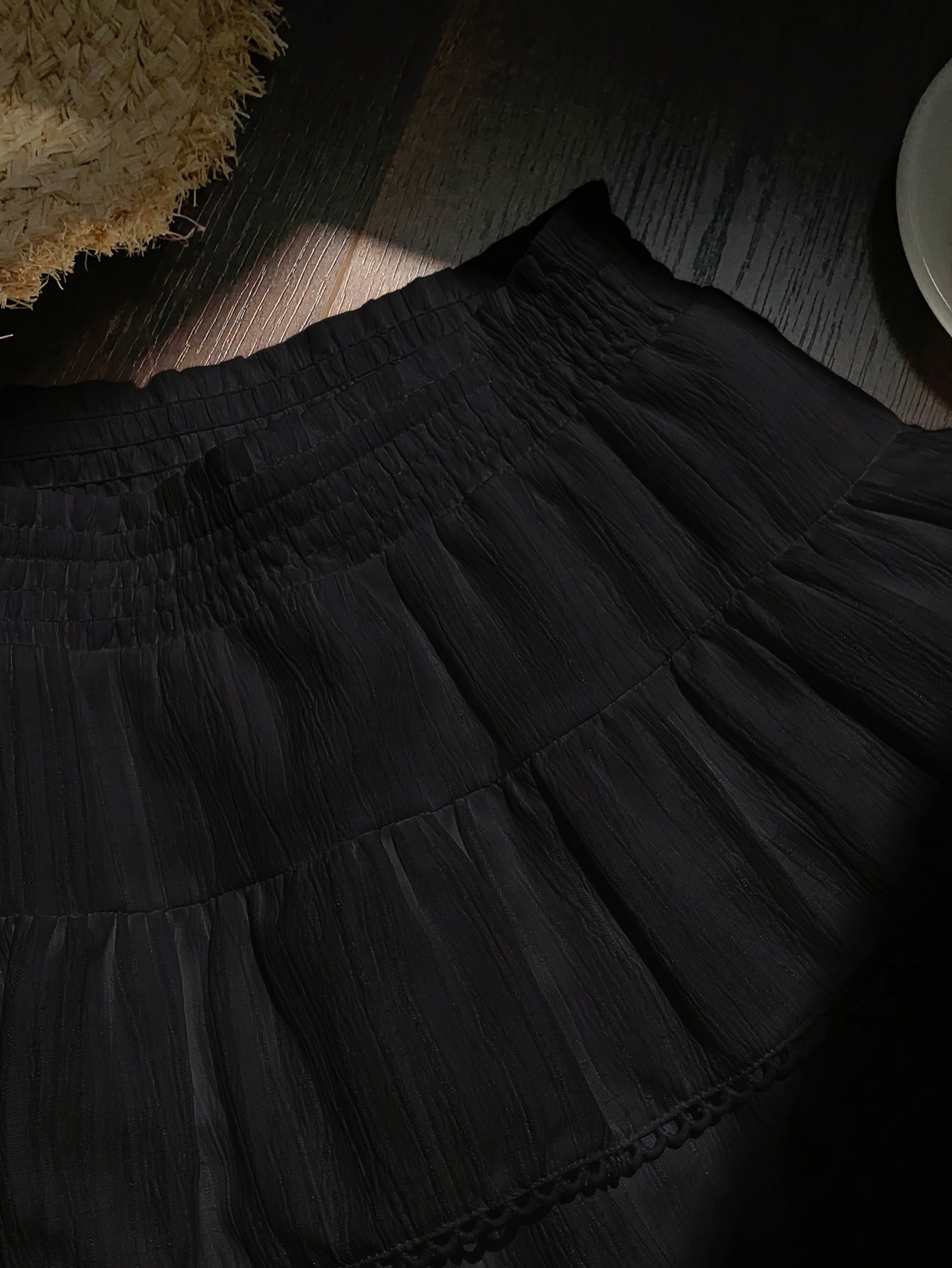 Bohemian-style ruffled mini skirt for women - Elegant and summery