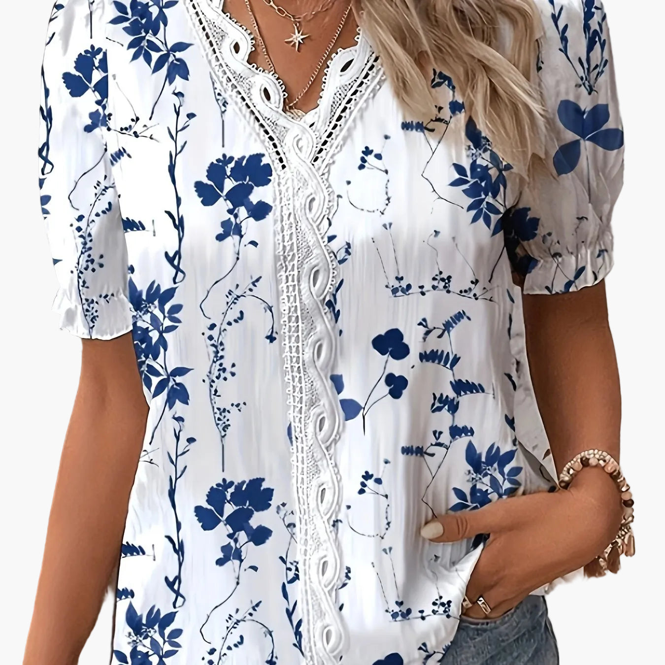 Women's Bohemian Chic Blouse with Floral Print and Lace – Perfect for Spring and Summer