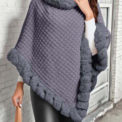 Poncho Femme Tricoté Motif Losanges Gris avec Bordure en Fausse Fourrure
