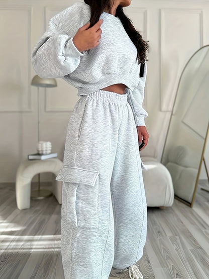 Ensemble survêtement femme décontracté gris clair pull court et pantalon cargo ample
