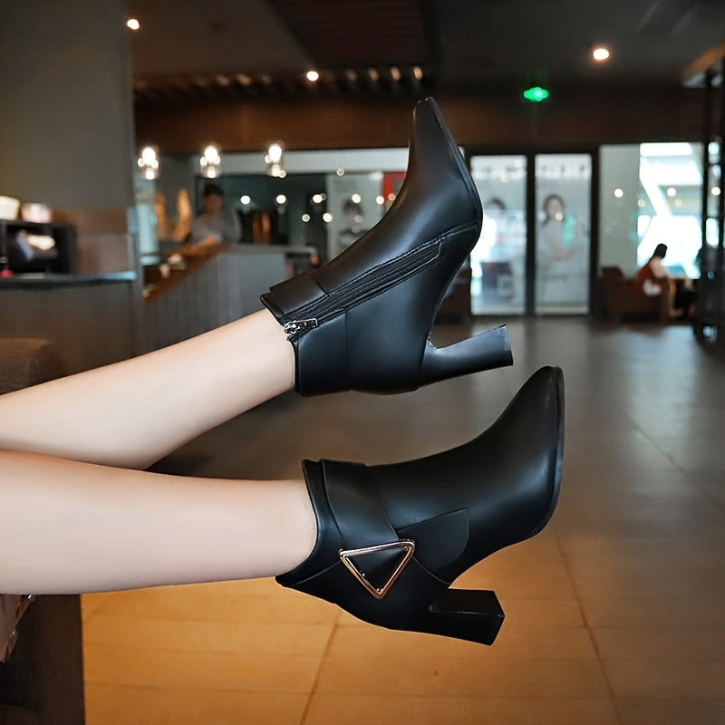 Bottines femme à talons épais, bout pointu, avec boucle décorative et fermeture éclair latérale