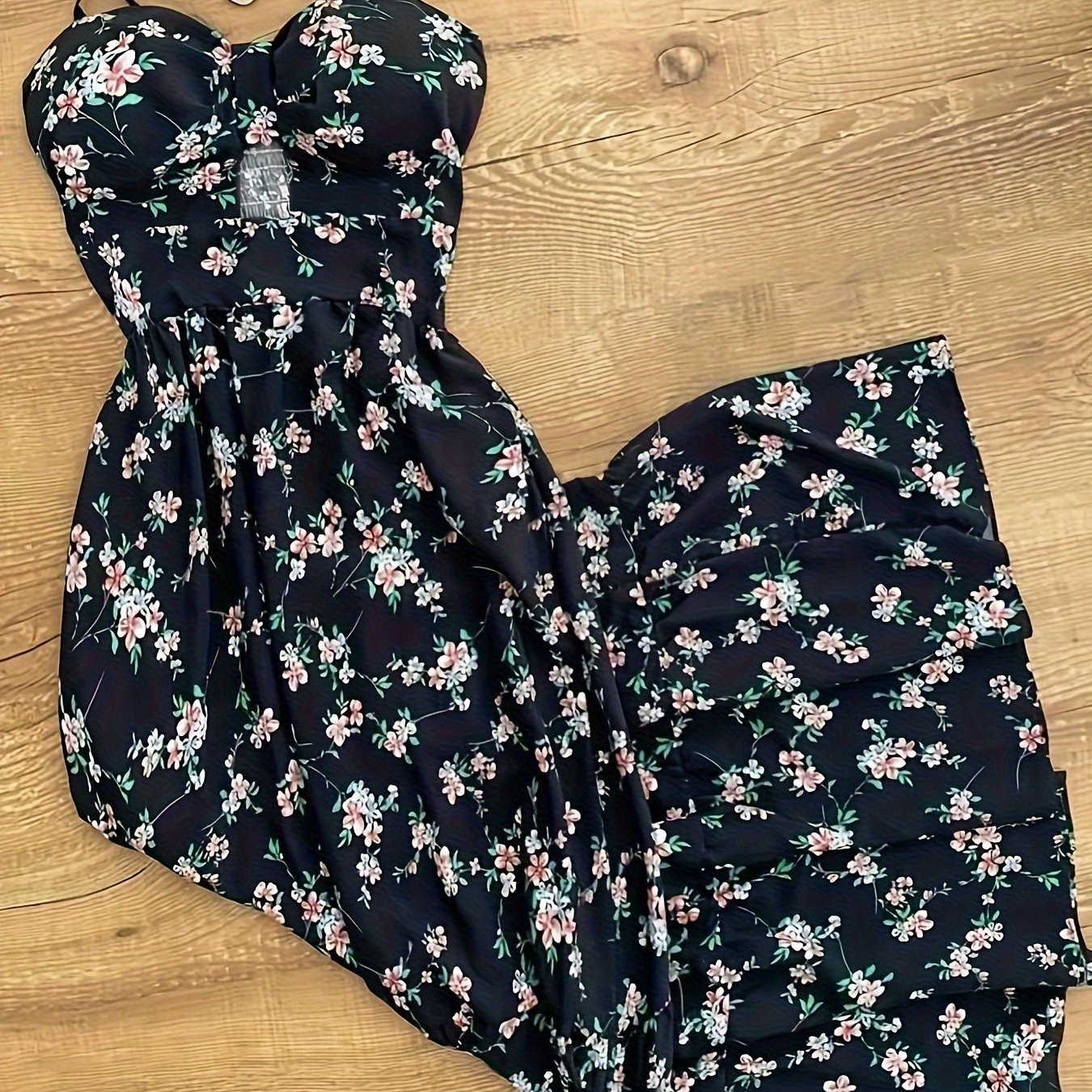 Vintage stijl lange jurk met stippen voor elegante en chique dames