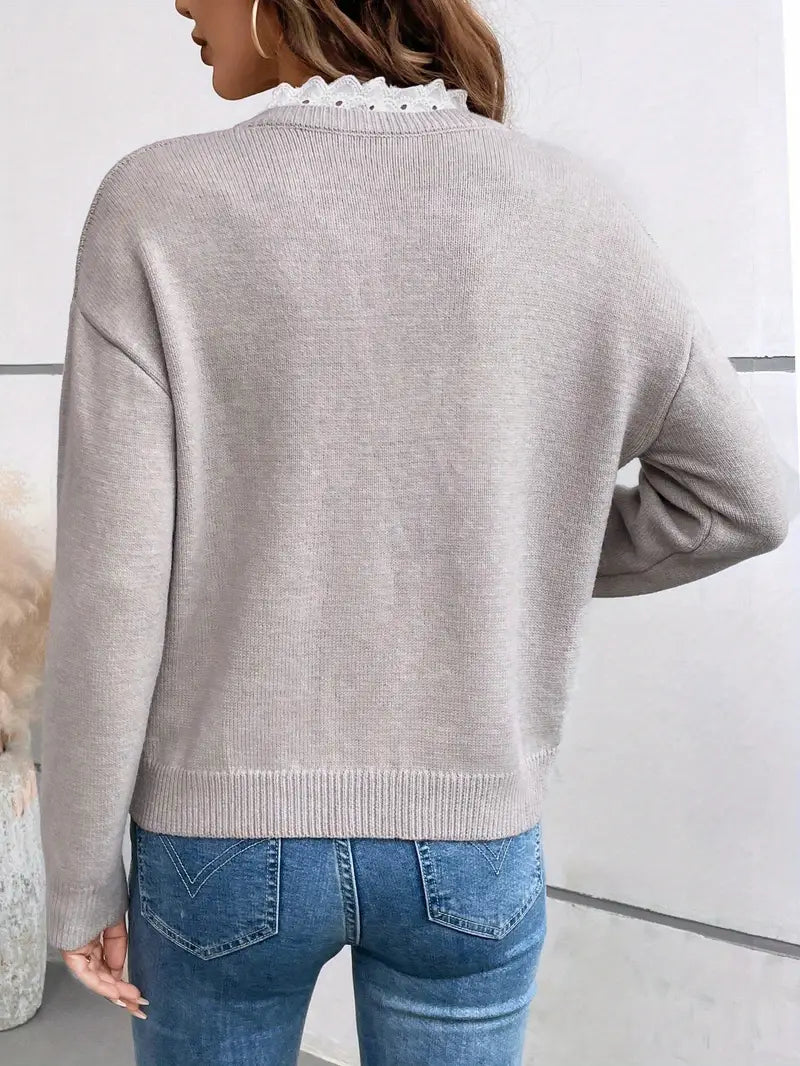 Pull en maille col en V avec détail festonné en dentelle pour femme - Couleur au choix