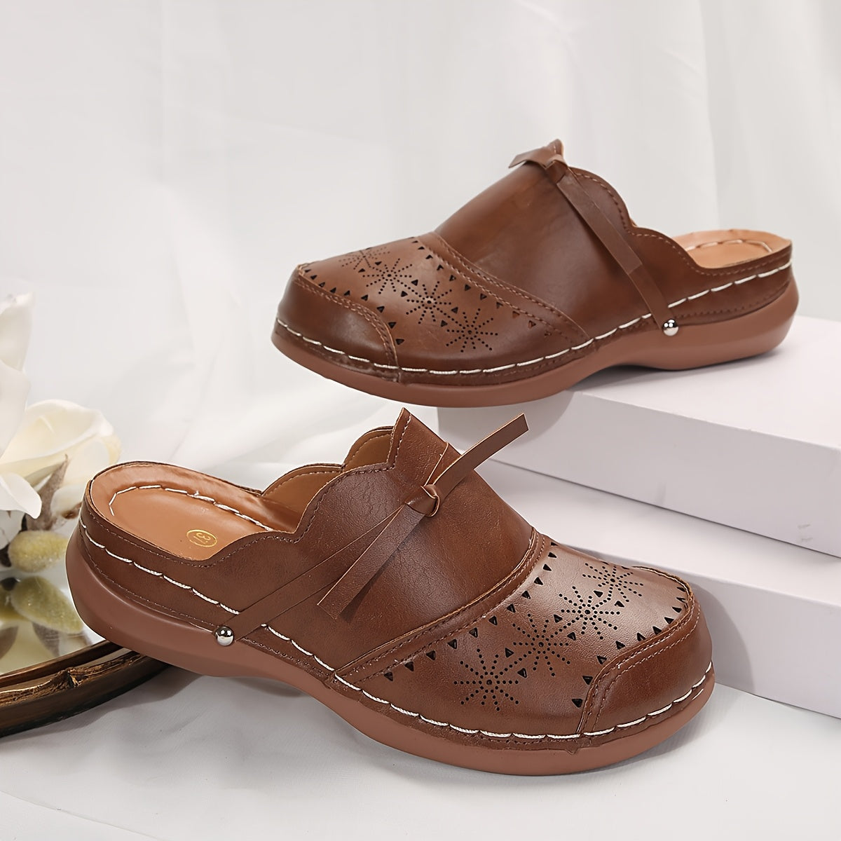 Drewniaki vintage na platformie na obcasie dla kobiet – Styl casualowy i elegancki