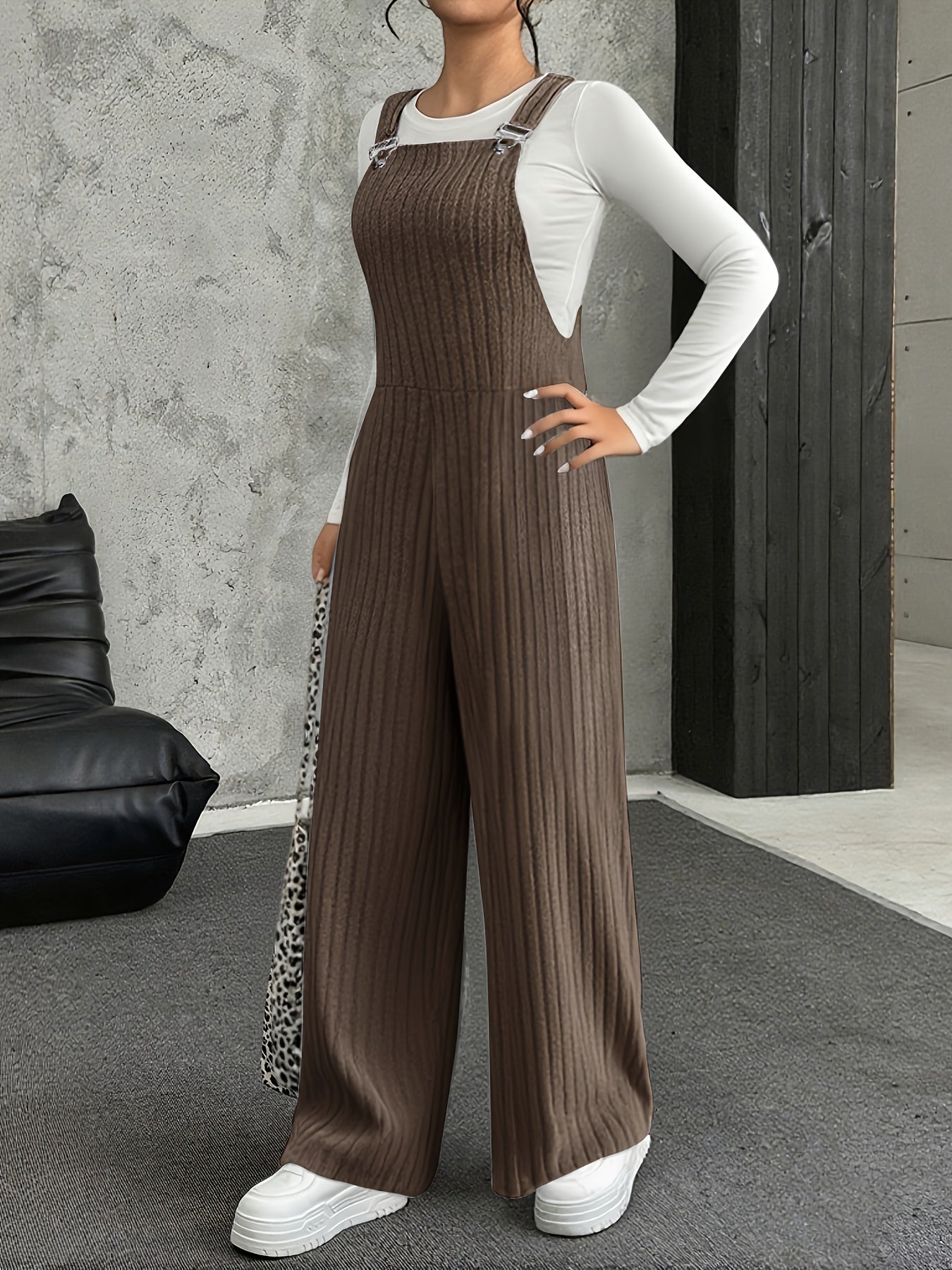 Salopette Femme ample côtelée gris clair à bretelles avec boucle