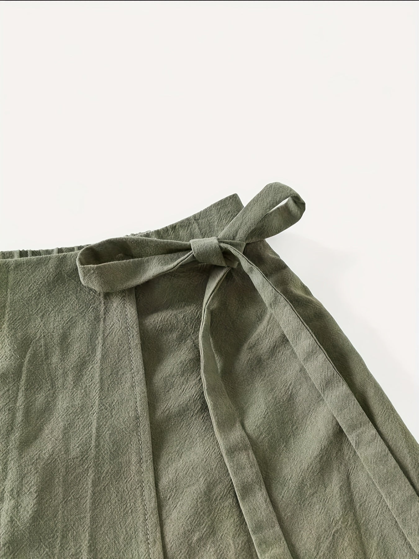 Korte portefeuille rok in stedelijke stijl voor dames, chique casual look, ideaal voor de zomer