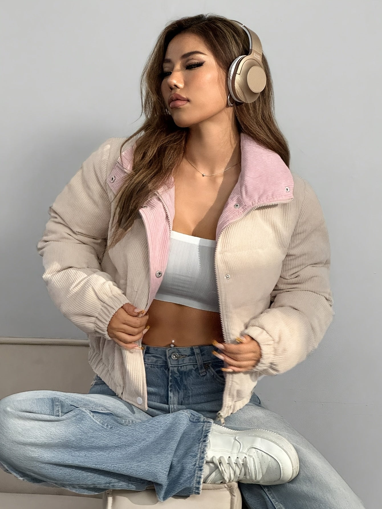 Doudoune courte femme côtelée réversible beige et rose clair avec col montant
