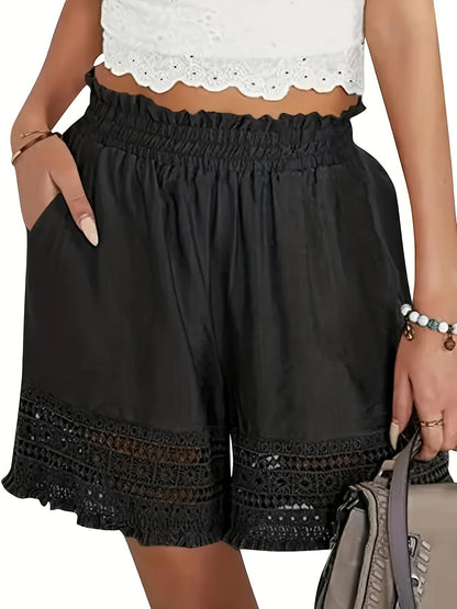 Women's bohemian style shorts with gathered waist for summer, ideal for vacations and everyday wear