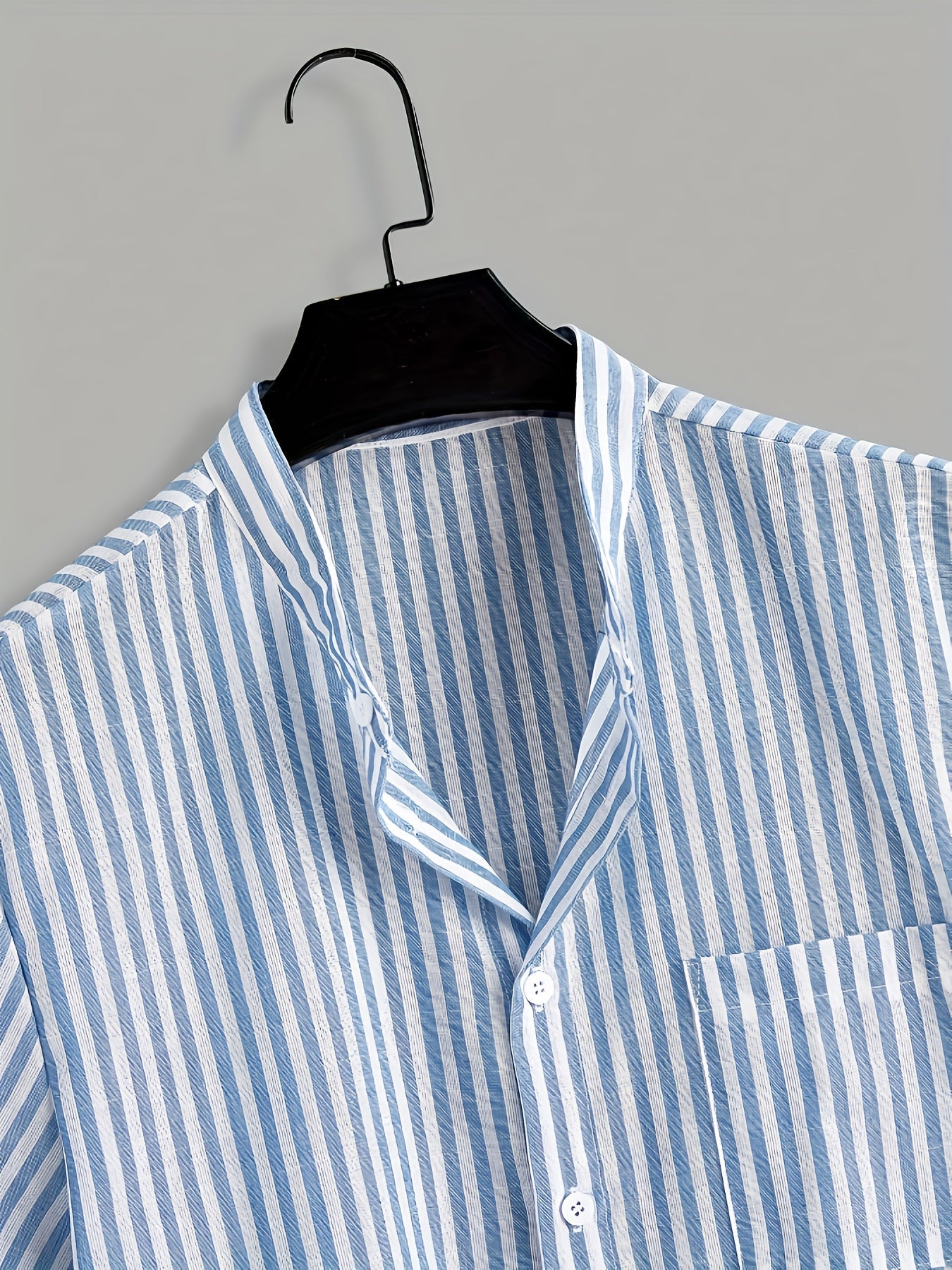 Chemise décontractée à manches courtes pour homme, style estival à rayures, col montant, idéale pour l'été
