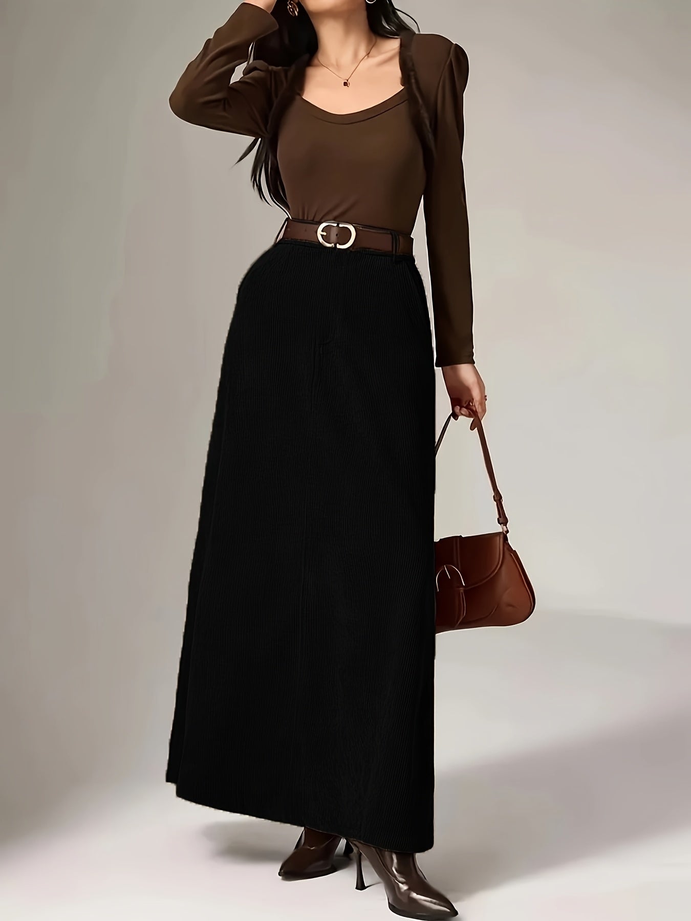 Jupe longue côtelée femme vert olive taille haute décontractée avec poches