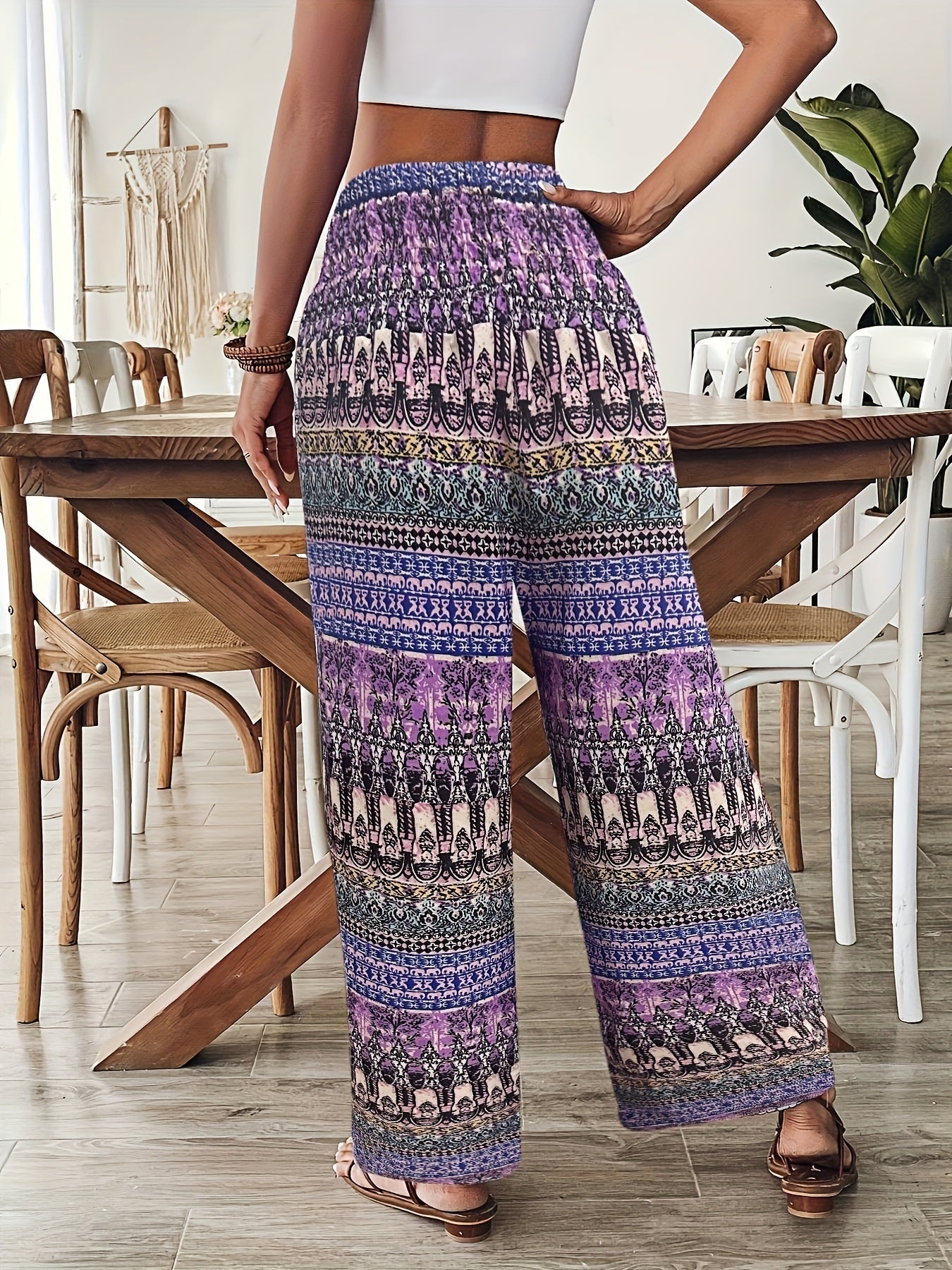 Pantaloni larghi stile bohémien da donna, stampa geometrica, vita elasticizzata, ideali per vacanze e estate