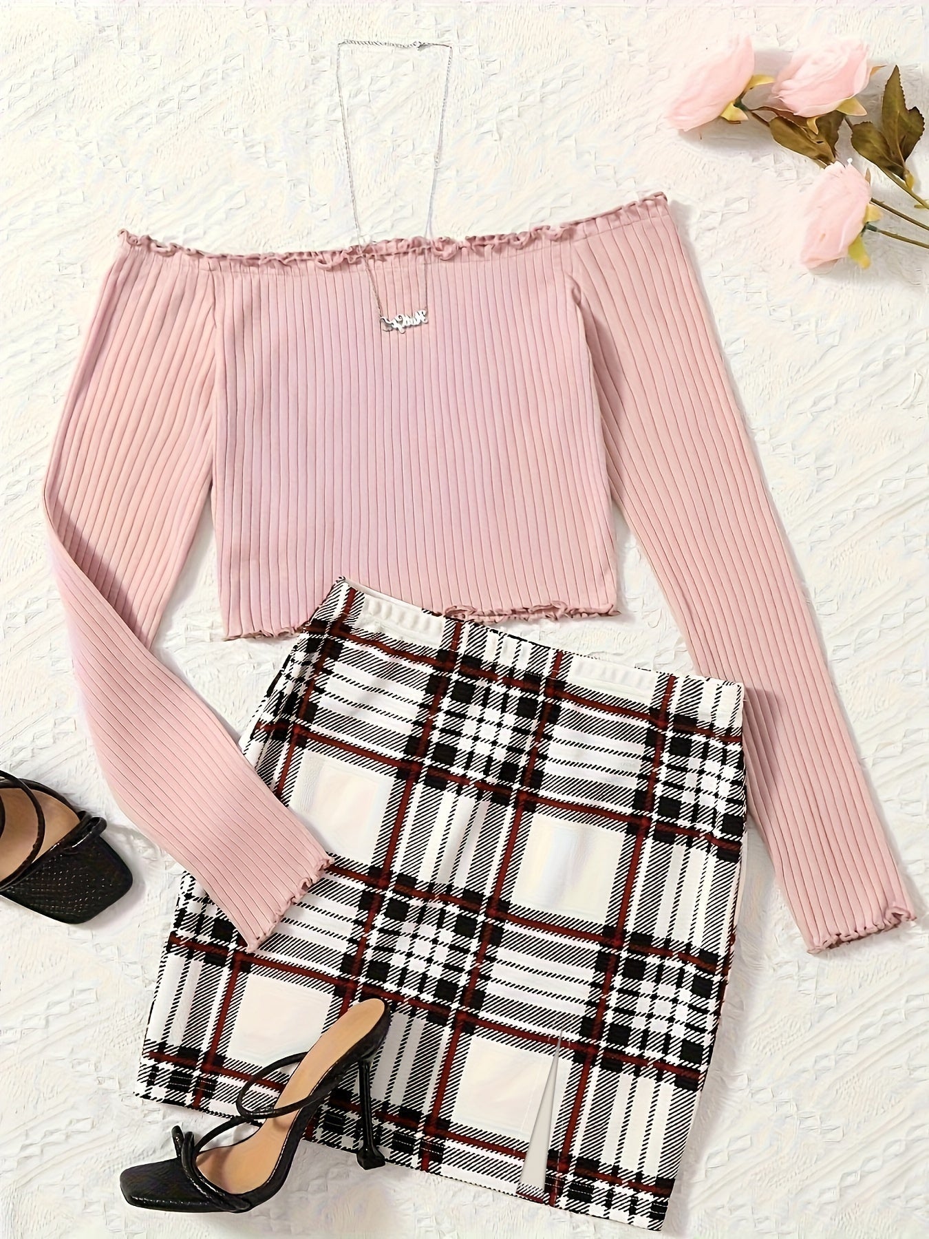 Conjunto de dos piezas para mujer estilo elegante falda a cuadros y top con hombros descubiertos para salidas primaverales y estivales