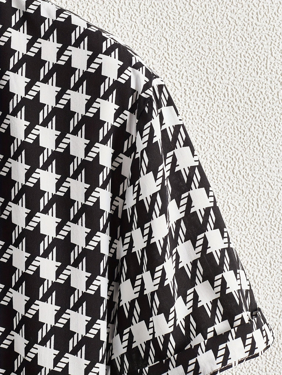 Men's Short Sleeve Resort Shirt with Geometric Print - Casual Urban Style