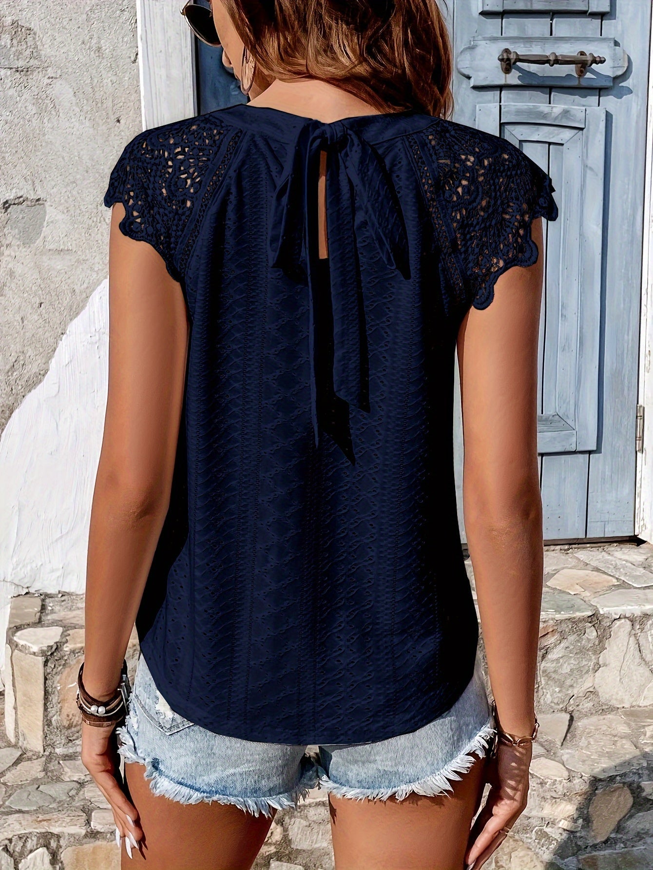 Damesblouse Boheemse Chic Stijl met Kantmouwen en Geknoopte Rug – Casual Zomermode