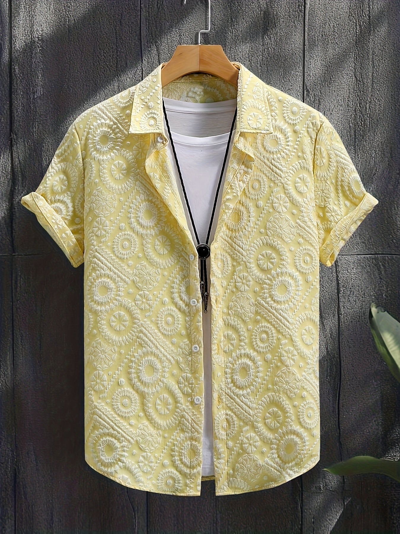 Camicia da uomo stile resort a maniche corte, motivo medaglione testurizzato, ideale per vacanze e uscite estive