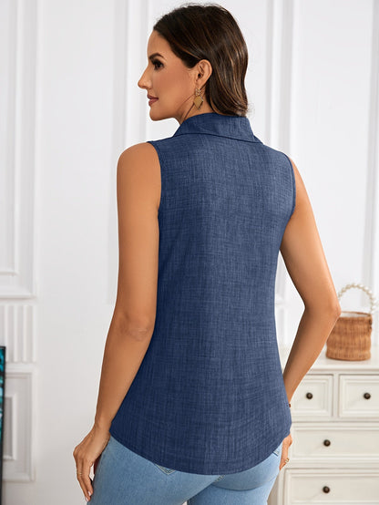 Ærmeløs damebluse i elegant polo-stil til sommeren