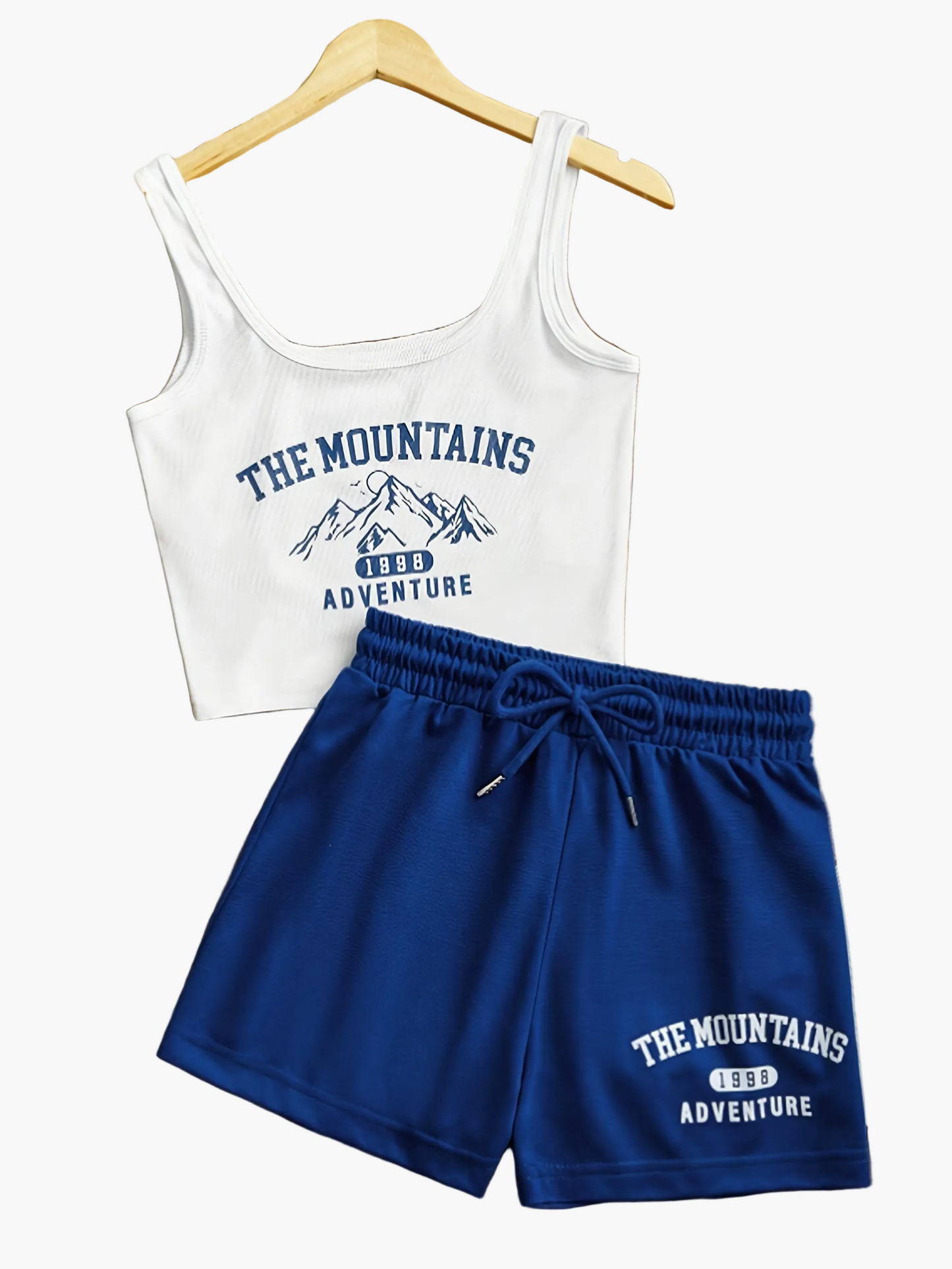 Ensemble Décontracté Femme Style Aventure Montagne – Top Court et Short, Look Sportif et Estival