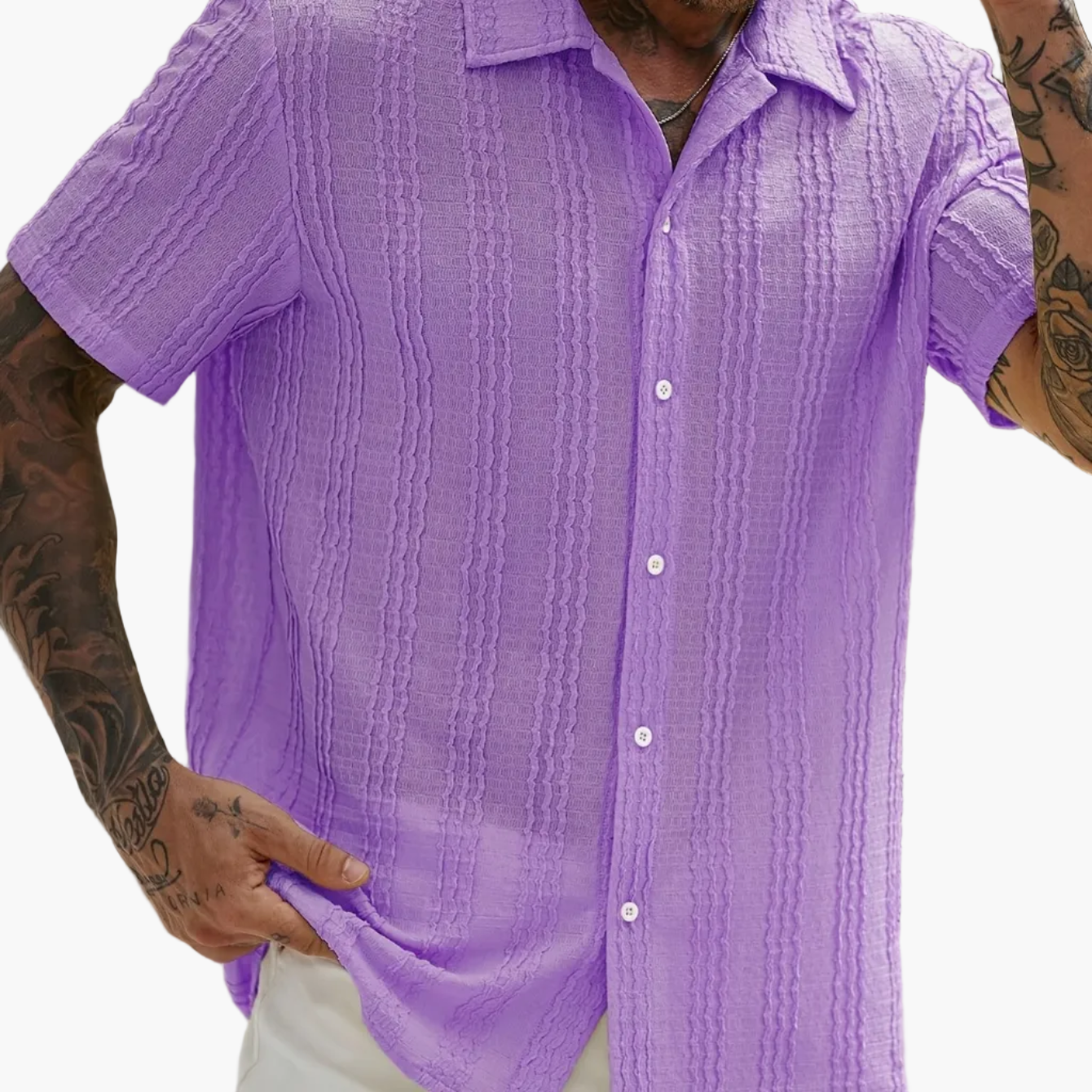 Chemise décontractée à rayures ondulées pour homme – Style estival tendance, idéale pour les sorties et les week-ends