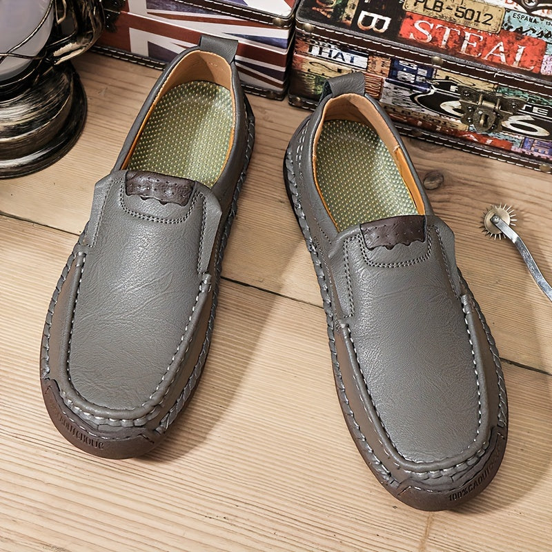 Legere Herren-Mokassins im englischen Stil – bequeme Slipper für die Stadt