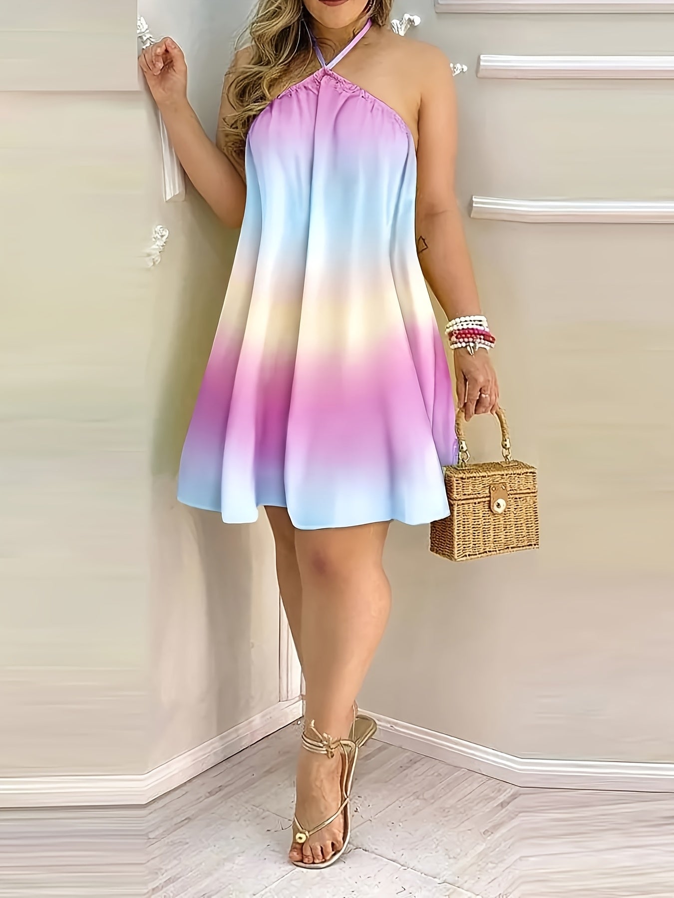 Mini-Kleid für Damen mit Neckholder im Boho-Stil für Sommer und Urlaub  