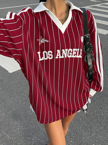 Pull col polo femme rouge bordeaux à rayures fines et inscription Los Angeles