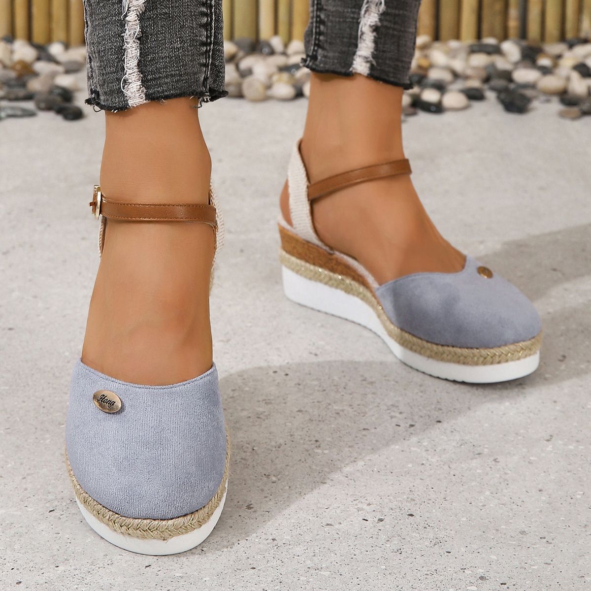 Mary – Lightweight platform sandals in hemp rope
