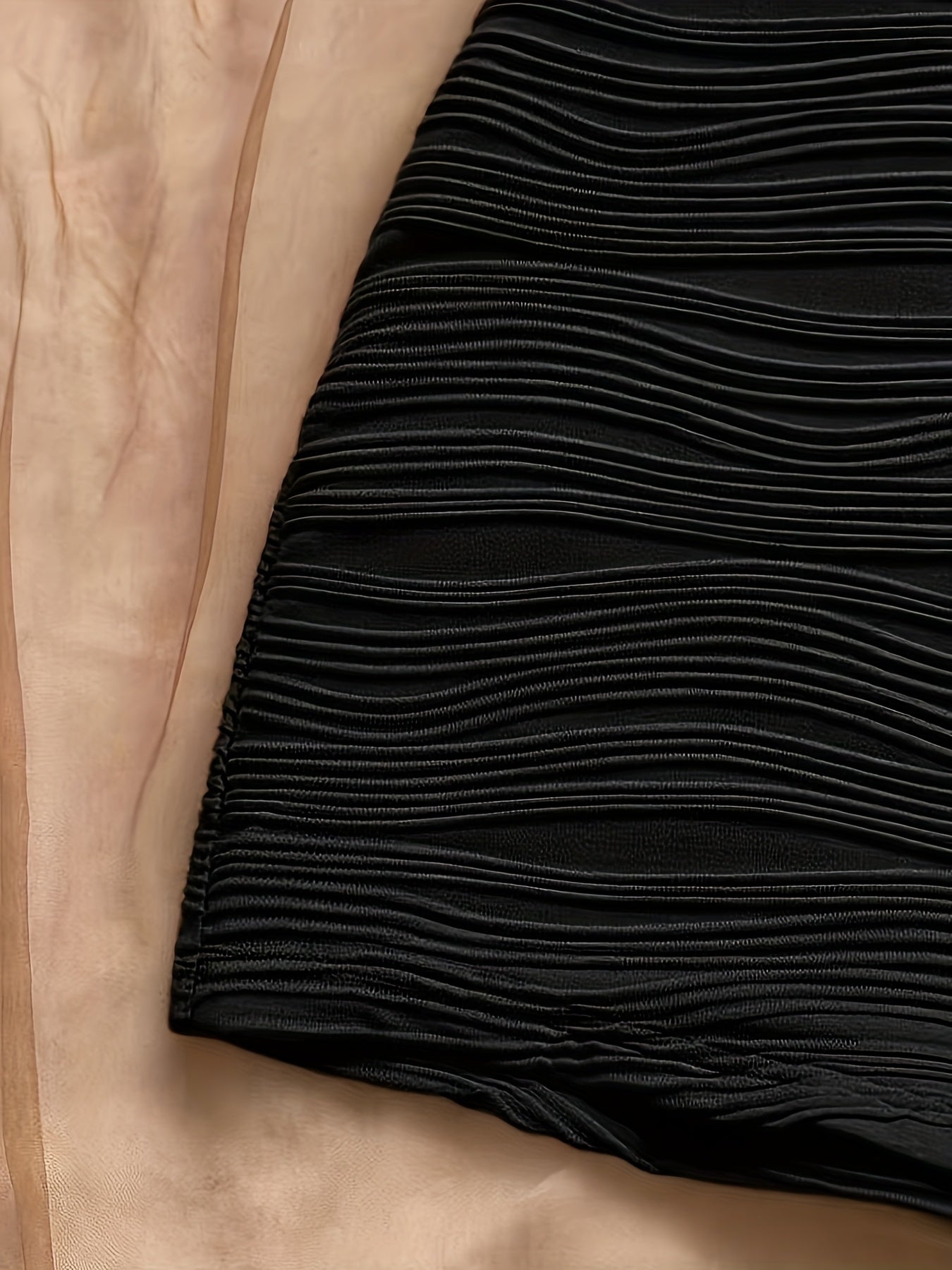 Maillot de Bain Femme Une-Pièce Style Vintage à Décolleté Plongeant et Finition Contrastée