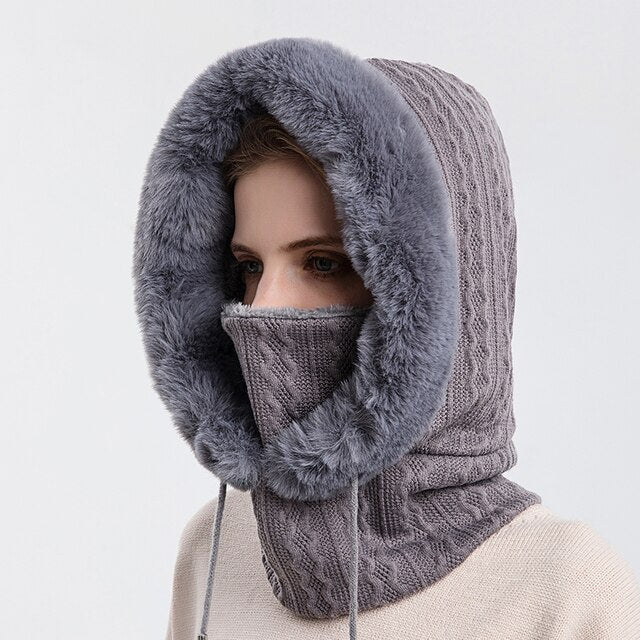 Gefütterte Strickkapuze mit Kunstfell in Rosa und integriertem Nackenwärmer für Damen