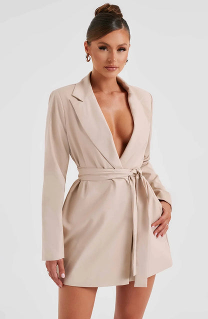 Jacqueline – Elegantes Kostümkleid