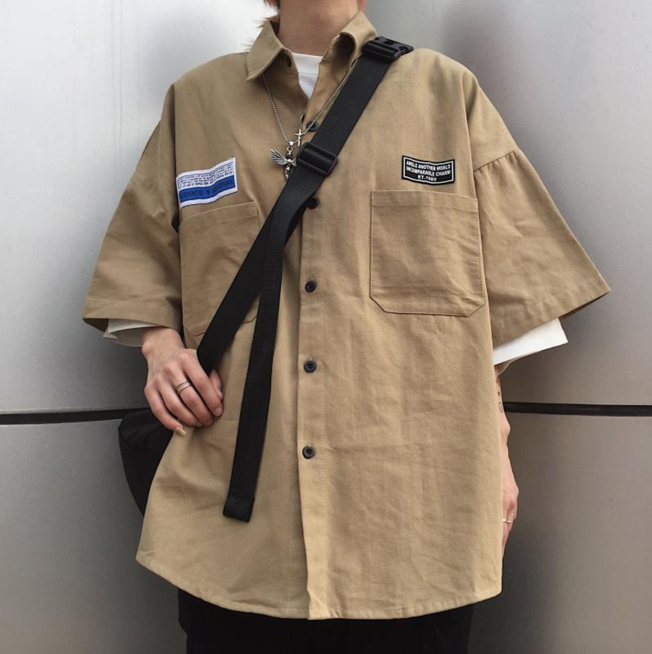 Oversize kortærmet arbejderskjorte til mænd i urban streetwear-stil