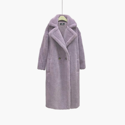 Długi, elegancki płaszcz damski w miejskim stylu – modny oversize na zimę