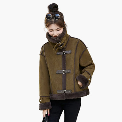 Chaqueta de mujer estilo aviador de moda para un look urbano casual