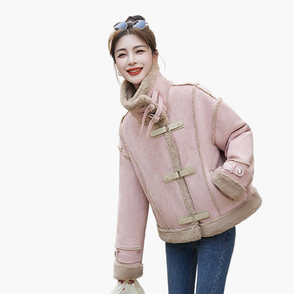 Chaqueta de mujer estilo aviador de moda para un look urbano casual