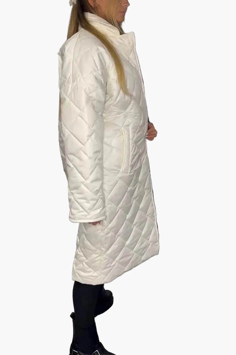 Cappotto trapuntato reversibile donna stile urbano elegante e alla moda