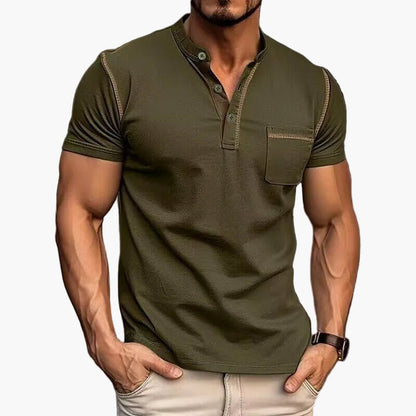 Męski t-shirt z kołnierzem Henley, swobodny styl, krótkie rękawy, modny miejski look
