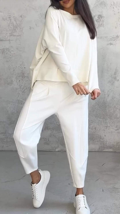 Ensemble estival femme décontracté avec pull ample et pantalon fuselé