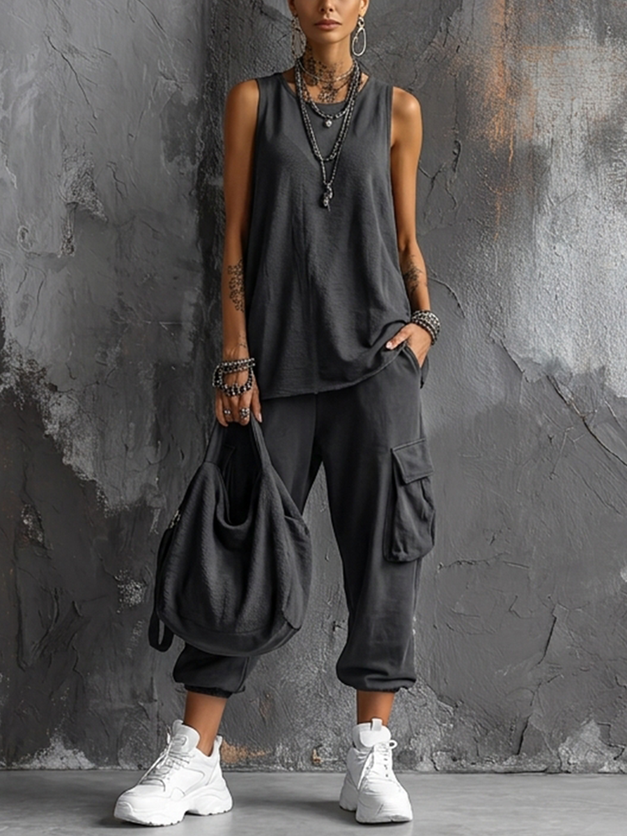 Women's Casual Tank Top and Short Cargo Pants Set in Khaki