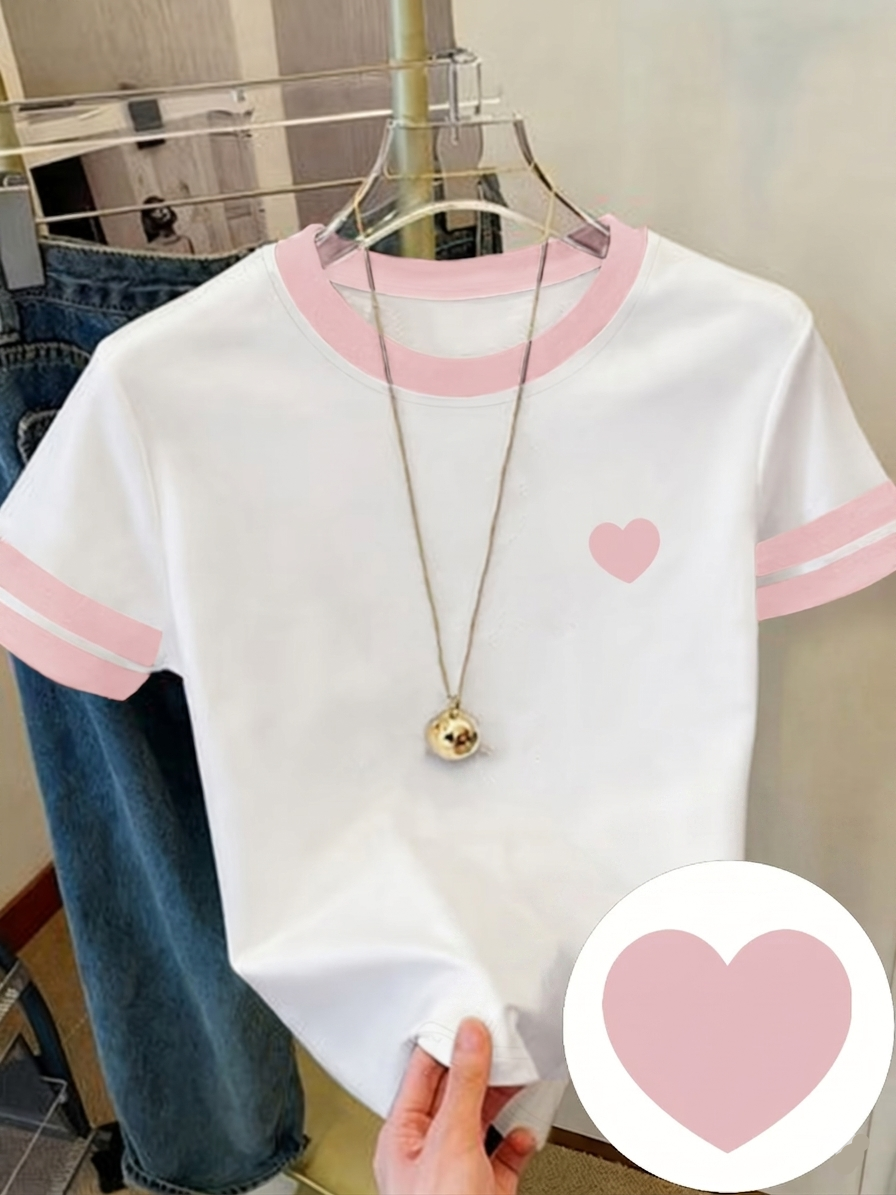 T-shirt décontracté pour femme avec cœur imprimé style sport chic