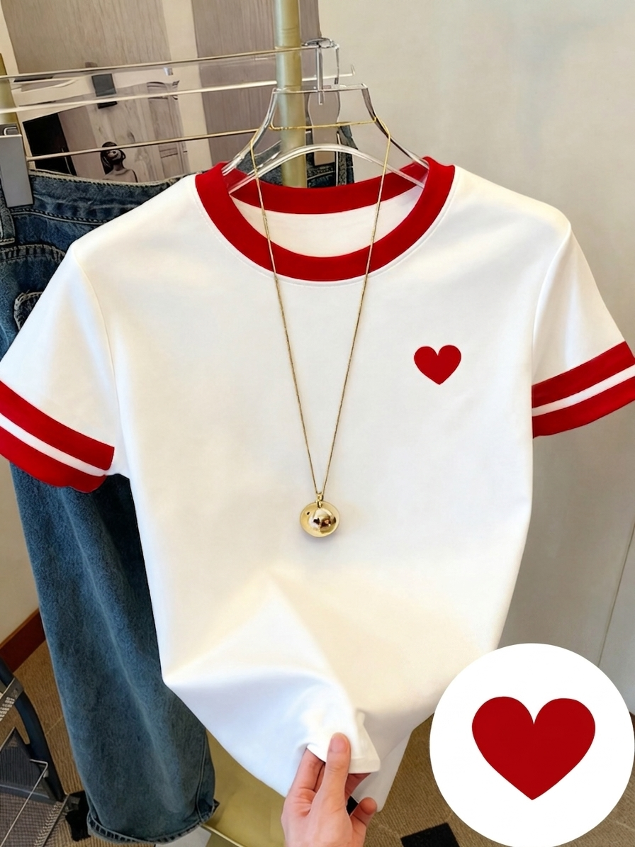T-shirt décontracté pour femme avec cœur imprimé style sport chic