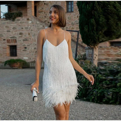 Robe de cocktail femme style années 20 à franges pour soirées élégantes