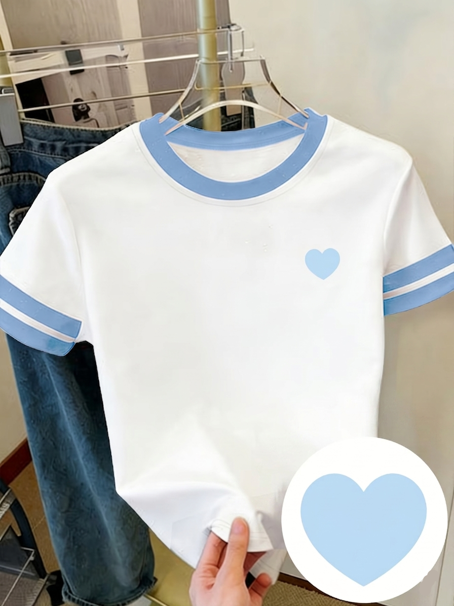 T-shirt décontracté pour femme avec cœur imprimé style sport chic