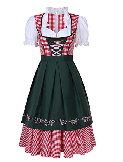Sandra – Traditional Outfit