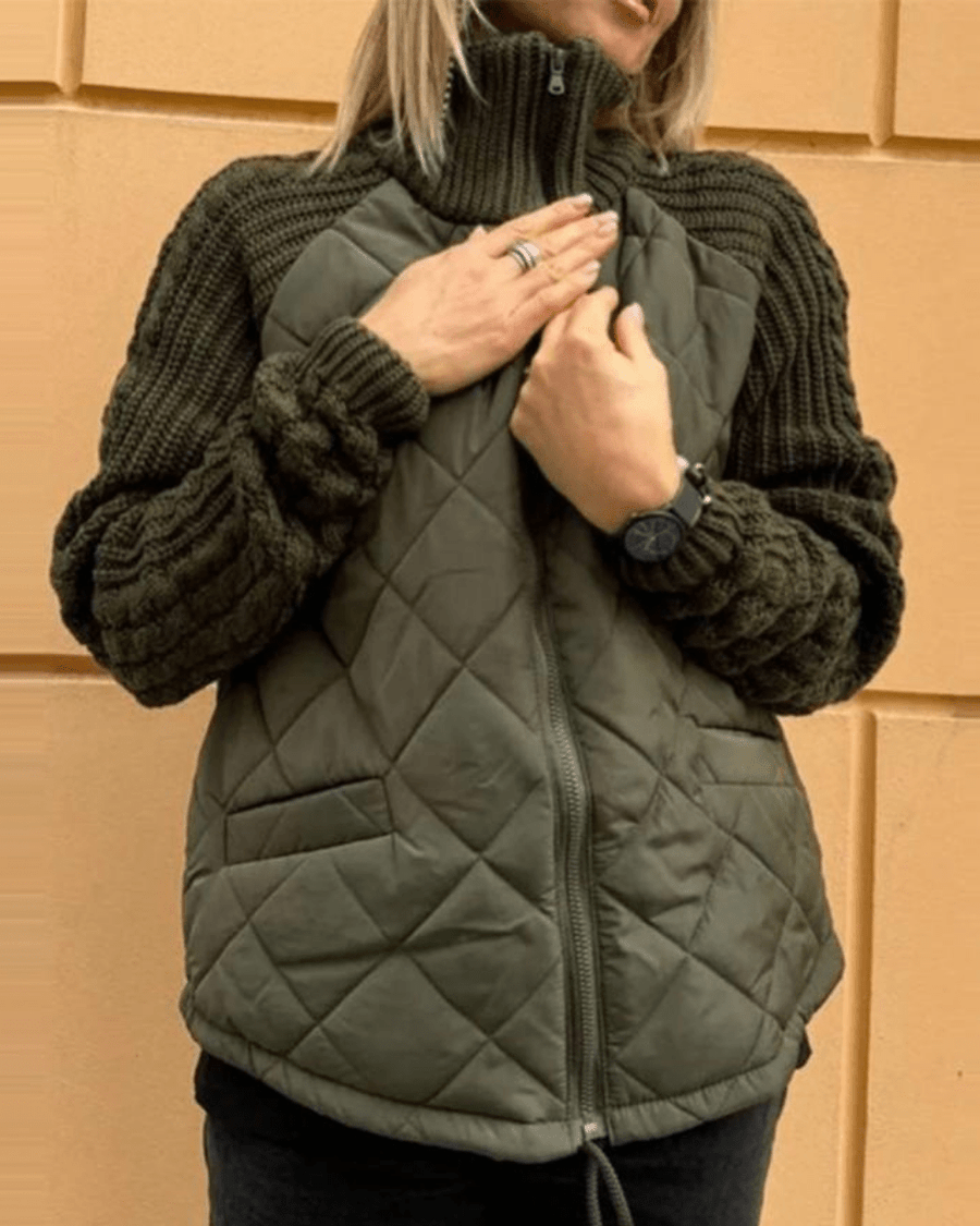 Women's quilted jacket with knitted sleeves and stand-up collar