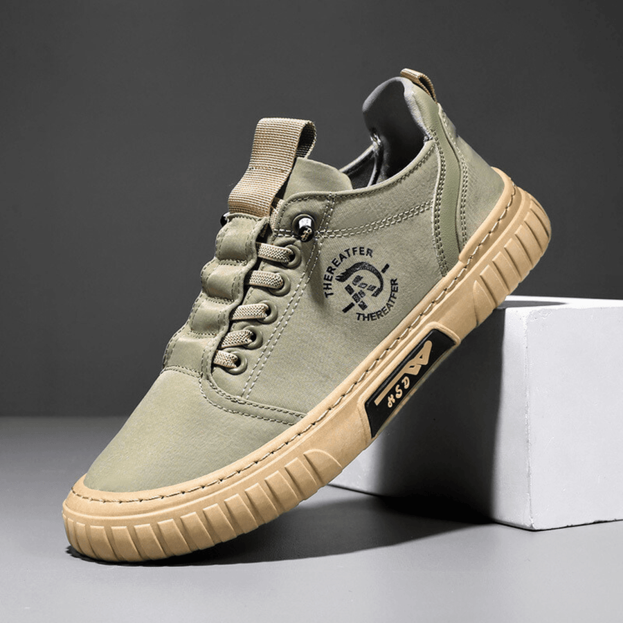 Låga fritidssneakers för herr i khaki, urban stil, med tjock sula