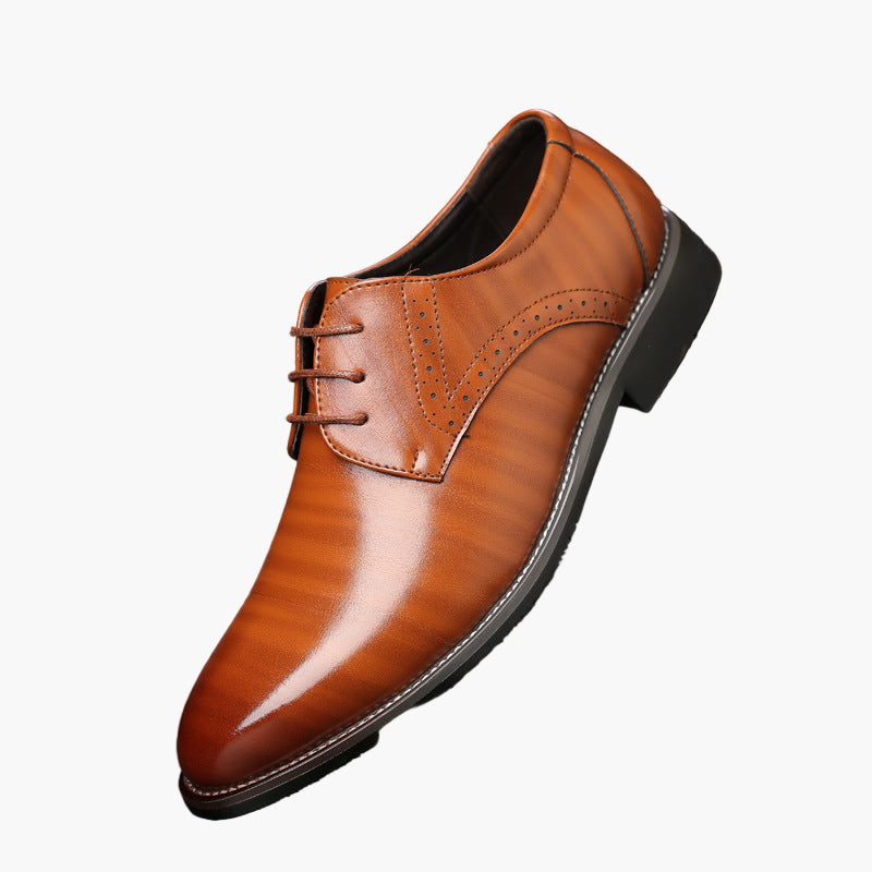 Men's lace-up dress shoes brogue style for formal occasions and business